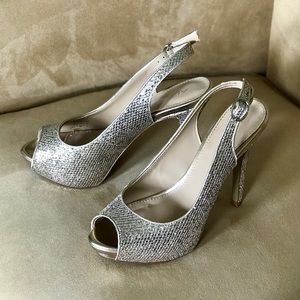 ⬇️ PRICE DROP! ALDO Glitter Platform Stilettos